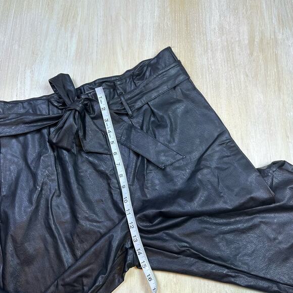 Commando Black Faux Leather Vegan High Waisted Belted Paperbag Pants XL - Picture 10 of 13